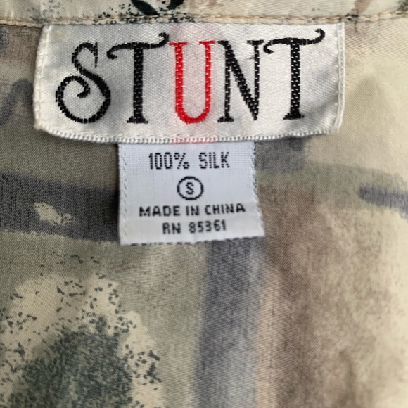 Vintage Silk Blouse - Picture 6 of 7